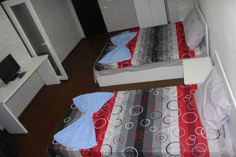 טביליסי Hotel Cristal Palace מראה חיצוני תמונה